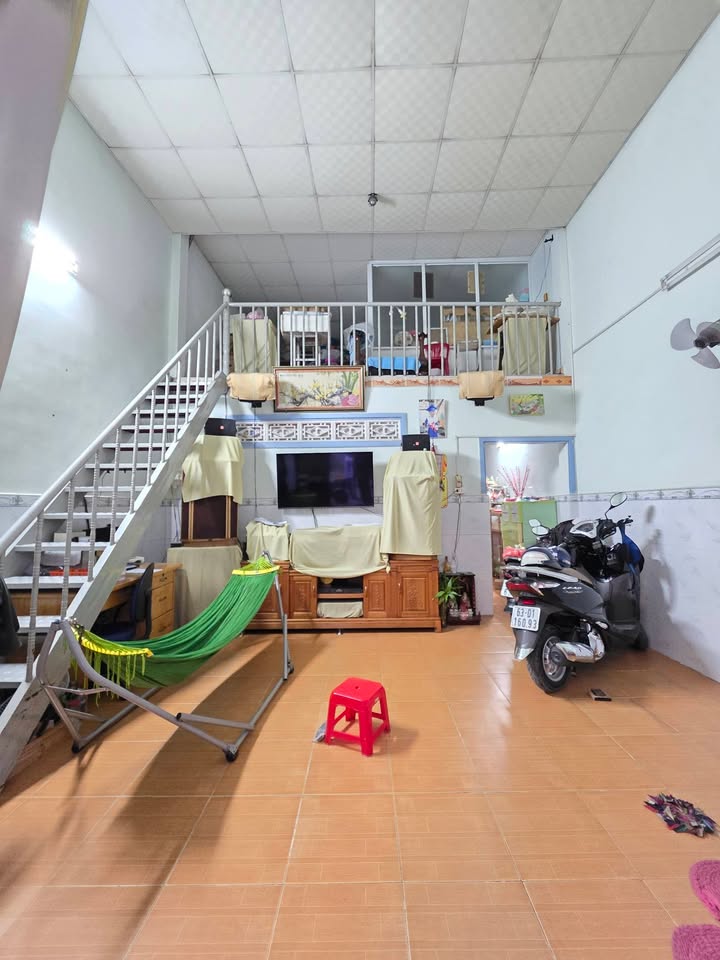 Nhà riêng Tân Đông Hiệp, Dĩ An 50m² giá 1.49 tỷ - Sổ đỏ chính chủ, gần chợ