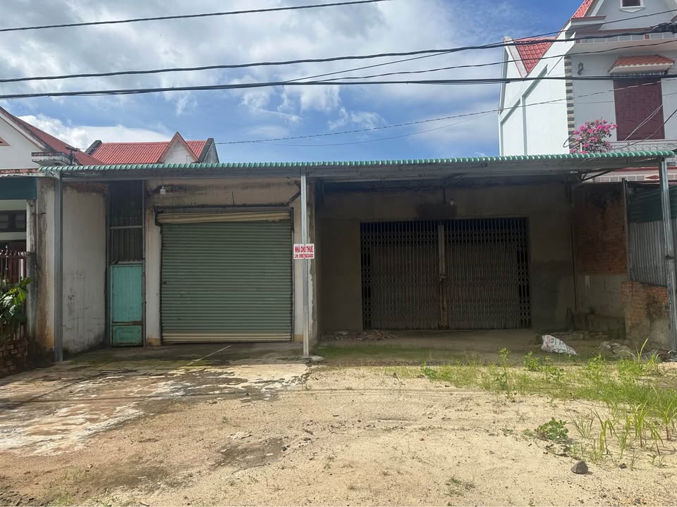 Kho cho thuê tại Ea Wer, Buôn Đôn - Diện tích rộng rãi, thuận tiện kinh doanh!