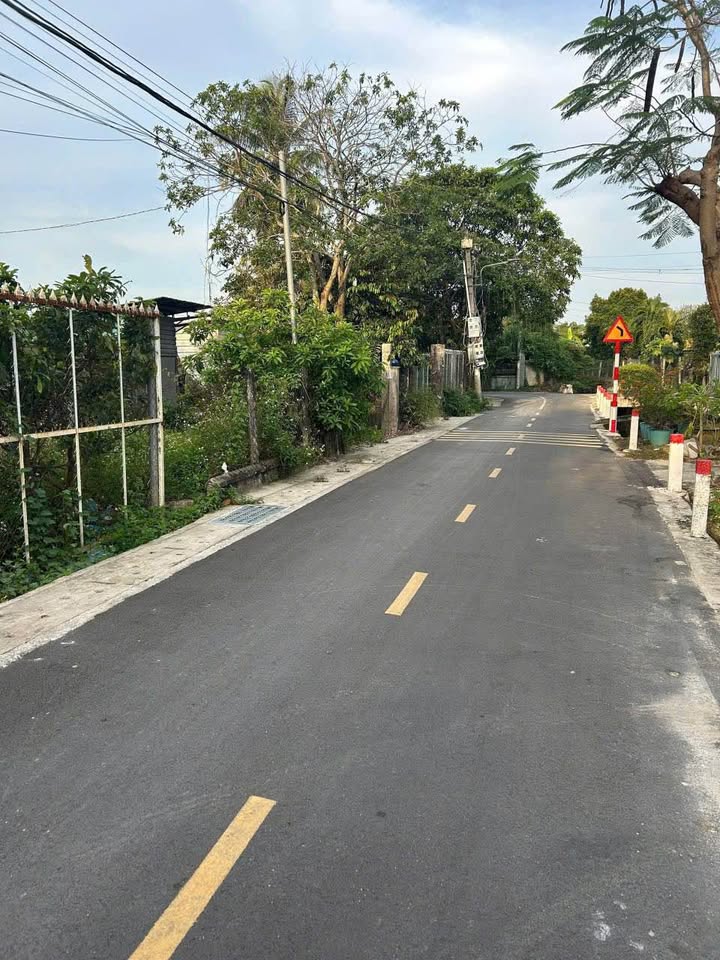 Đất nền mặt tiền Phú An, Bến Cát 236m² giá 1.9 tỷ - Khu dân cư an ninh!