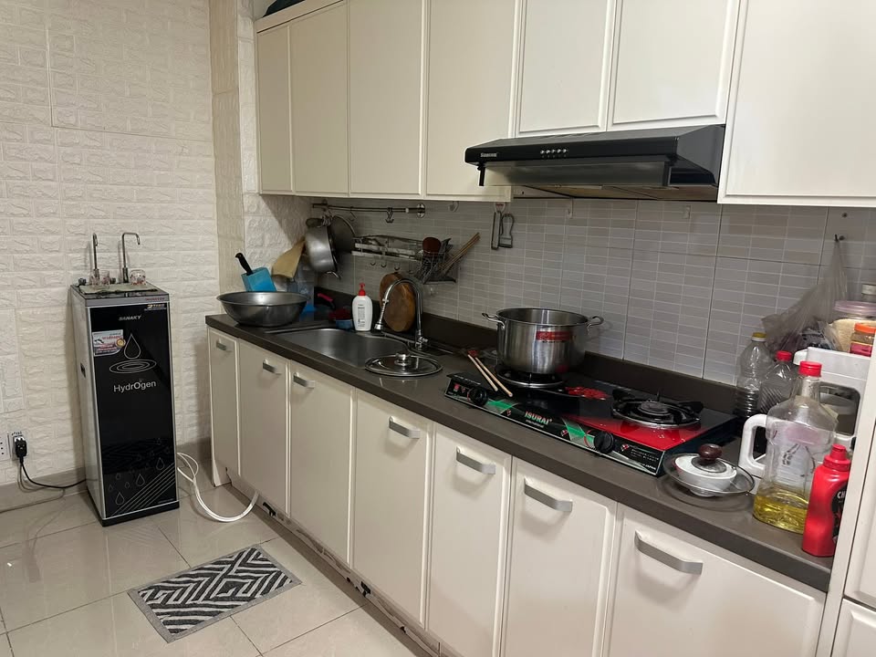 Căn hộ Charm Plaza Dĩ An 85m² giá 2.215 tỷ - View hồ bơi thoáng đãng!