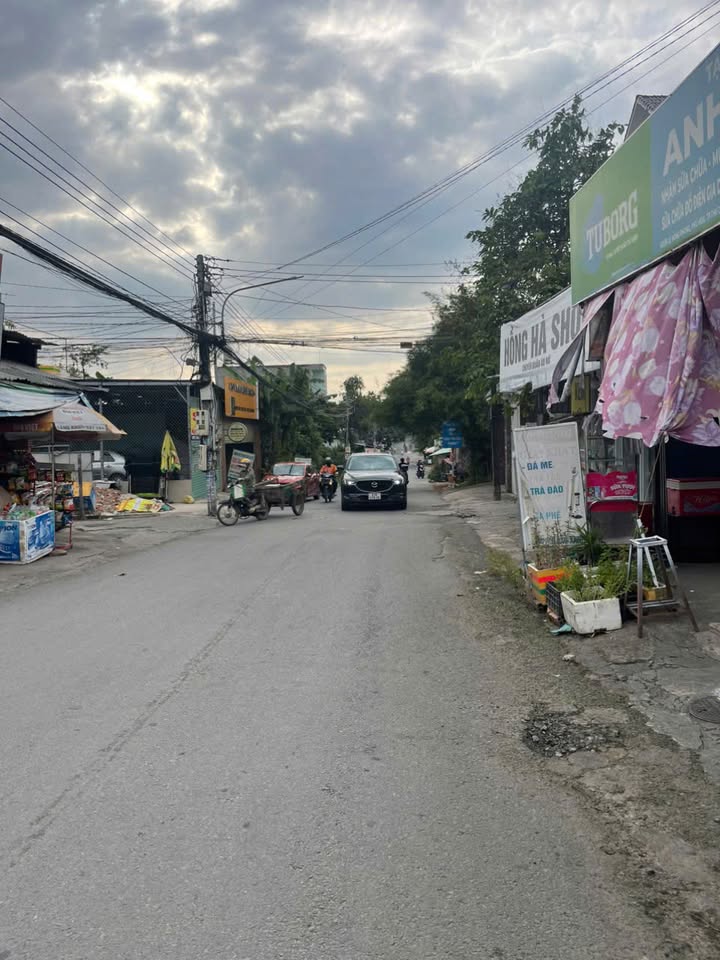 Nhà mặt tiền 9m Thủ Dầu Một 170m² giá 9.2 tỷ - Sẵn sàng vào ở ngay!