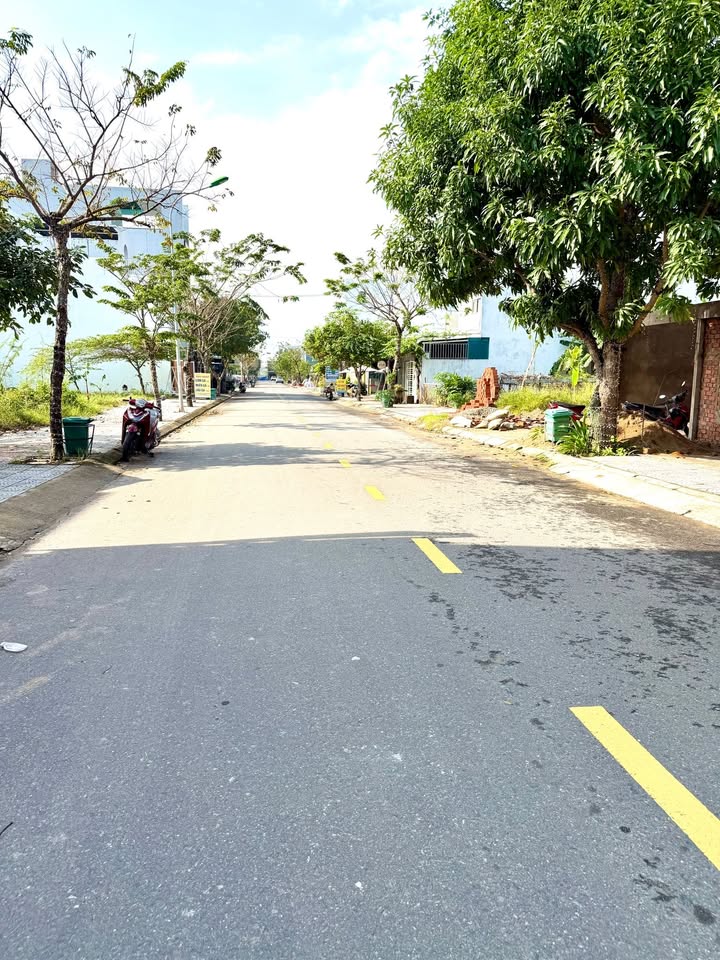 Đất nền Khu đô thị Nam Hoà Xuân, Đà Nẵng, 122m² giá từ 4.98 tỷ - Cơ hội đầu tư hấp dẫn!