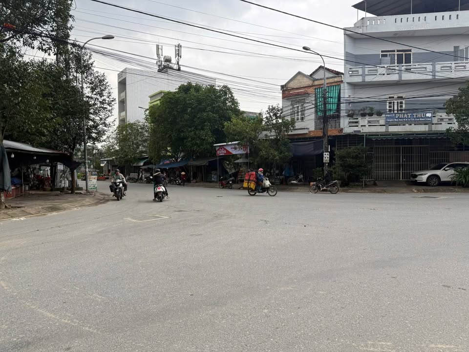 Đất mặt tiền Trần Thủ Độ, Quảng Ngãi 181.22m² giá 3 tỷ - Đầu tư sinh lời ngay!