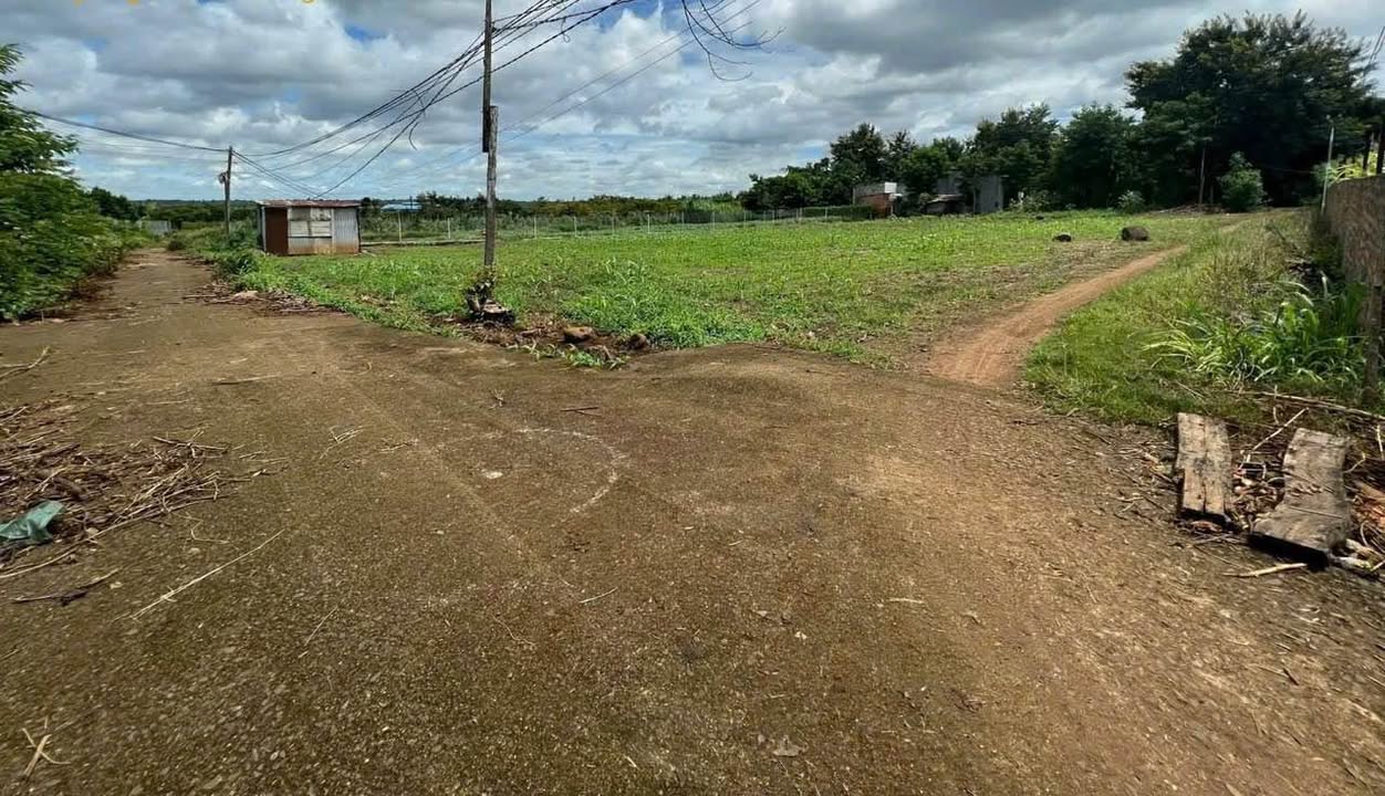 Đất nền Thôn 8, Cư Êbur 520m² giá 1.5 tỷ - Đầu tư sinh lời ngay!