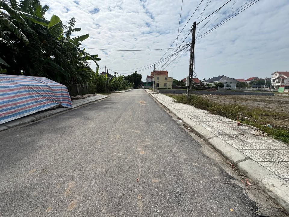 Đất nền đẹp tại xã Phùng Nguyên, Lâm Thao, 200m² - Giá thỏa thuận hấp dẫn!