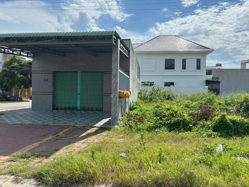 Đất nền Long Hải 109m² giá 2.4 tỷ - Cơ hội đầu tư sinh lời!