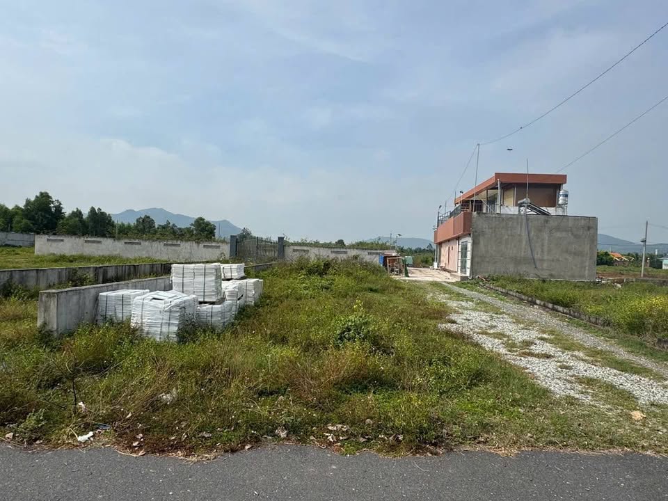 Đất nền 242m² tại khu dân cư Phan Gia, Đất Đỏ - Chỉ 1.8 tỷ, cơ hội đầu tư tuyệt vời!