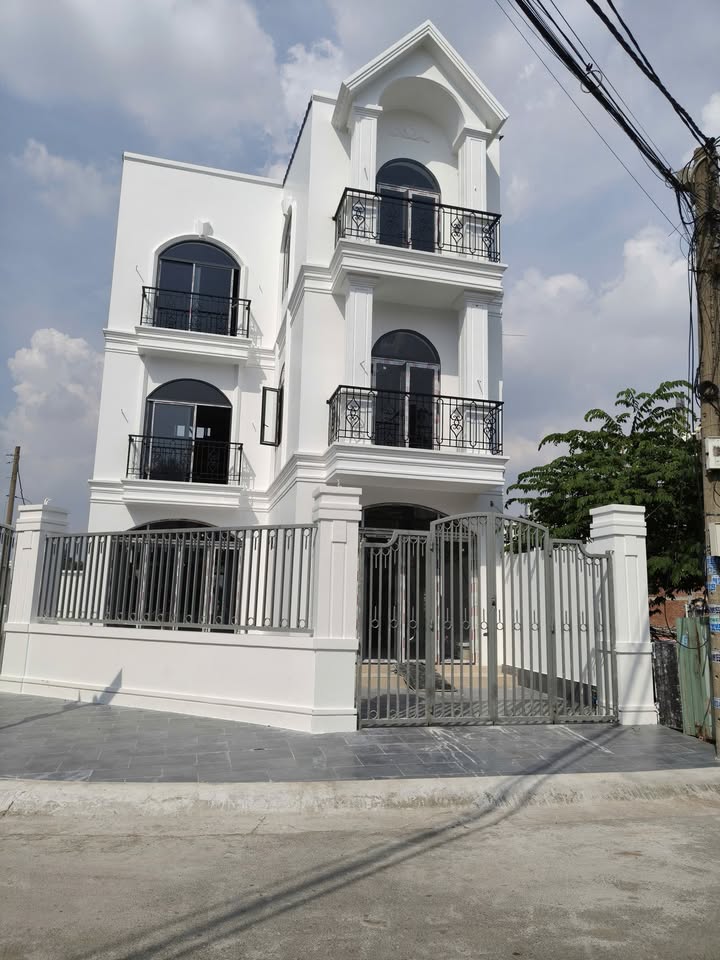 Nhà phố Hiệp Bình Phước Thủ Đức 208m² giá 12.5 tỷ - Đầu tư sinh lời ngay!