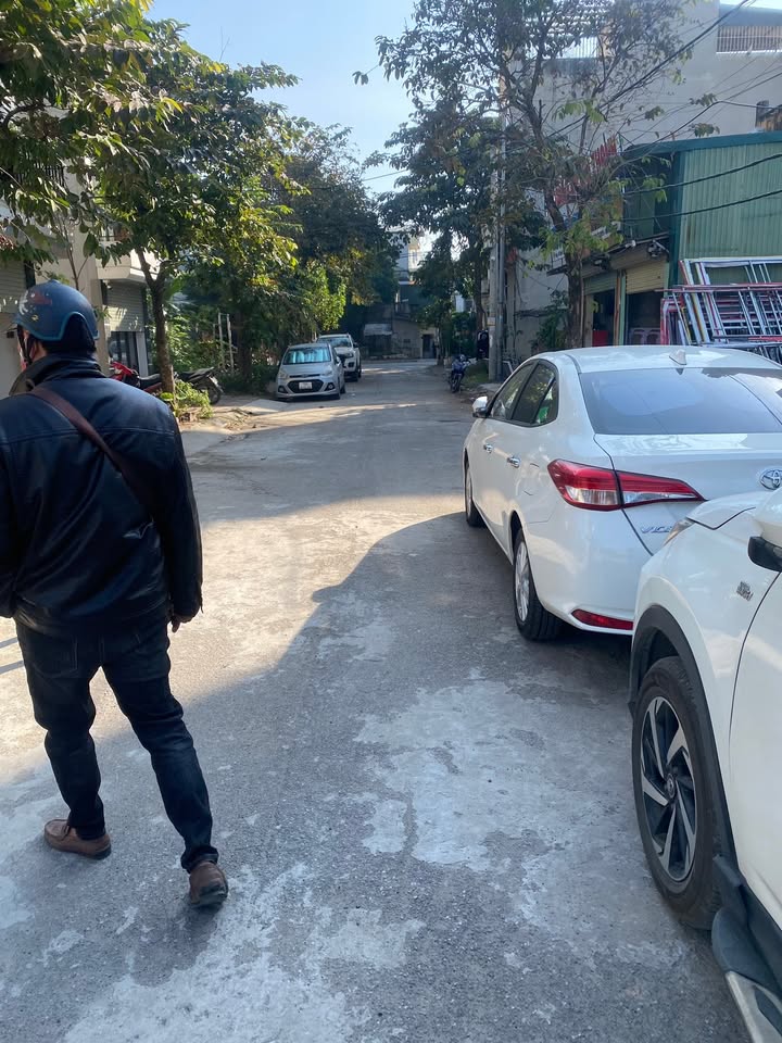 Đất nền Vĩnh Quỳnh Thanh Trì 40m² - Sổ đỏ chính chủ, ô tô tải tránh