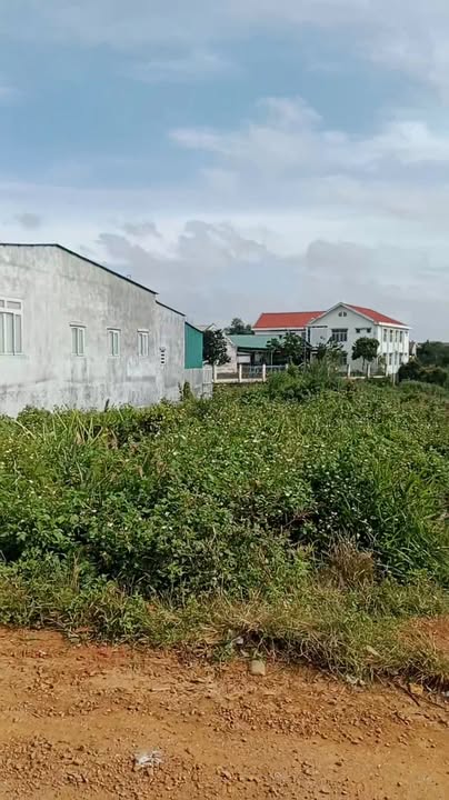 Đất nền Quảng Sơn 250m² giá 700 triệu - Vị trí gần trường học