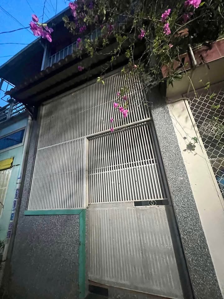 Nhà phố 1 trệt 1 lầu tại cư xá Tỉnh Uỷ, Biên Hòa 36m² giá 1.75 tỷ - Chính chủ bán gấp!