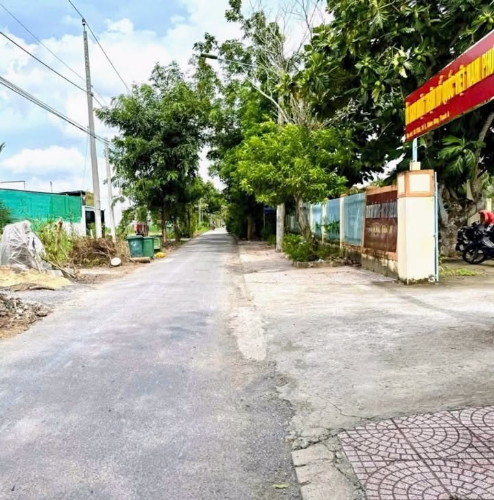 Đất thổ cư 270m² tại Phường Đông Thành, Vĩnh Long - Giá chỉ 899 triệu!