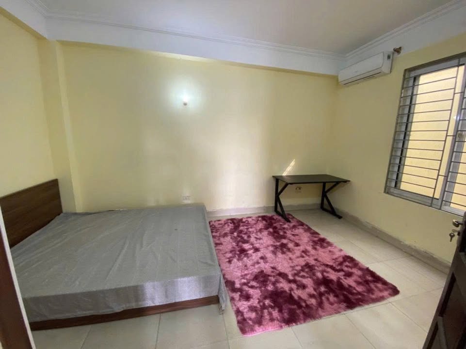 Phòng cho thuê tại Trần Thái Tông, Cầu Giấy 20m² giá 3.6 triệu - Tiện nghi đầy đủ!