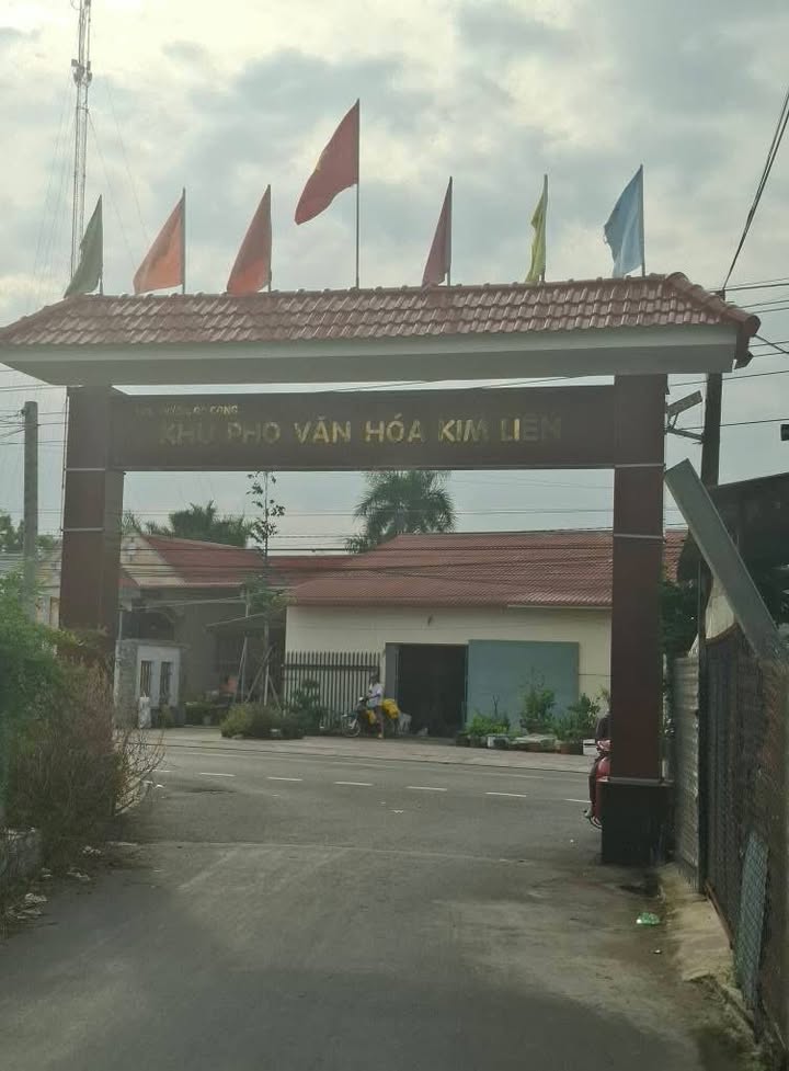 Đất tặng nhà cấp 4 tại ấp Kim Liên, Gò Công, 1500m² - Giá chỉ 2.55 tỷ!