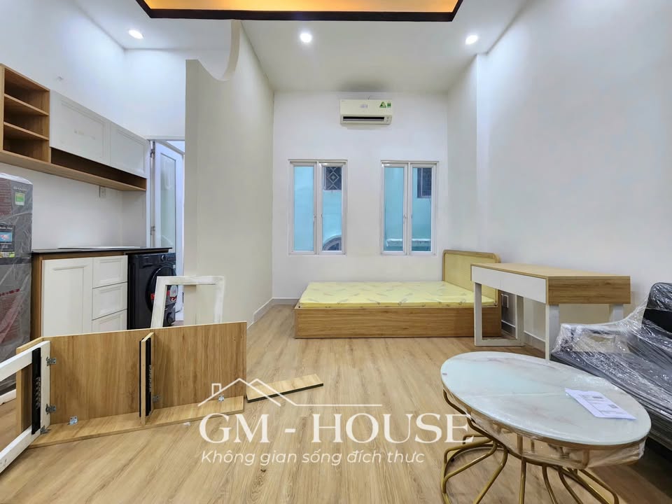 Studio cho thuê tại Nguyễn Hữu Cảnh, Bình Thạnh - Full nội thất, ban công thoáng!