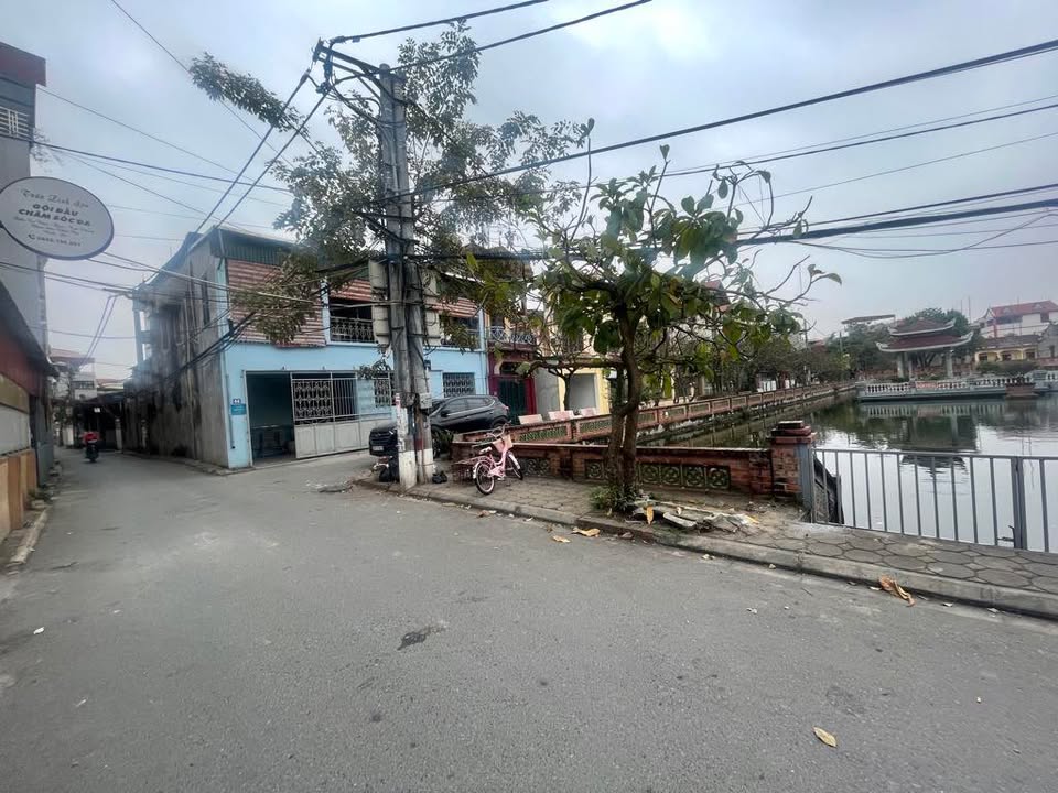 Đất mặt tiền Cổ Bi 48m² giá 5 tỷ - Ô tô vào tận nhà, sổ đỏ chính chủ!