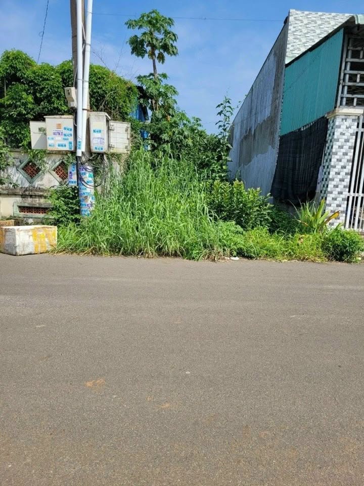 Đất nền chính chủ đường 15A, xã Hoà Long, 111m² chỉ 1.72 tỷ - Cơ hội đầu tư tuyệt vời!