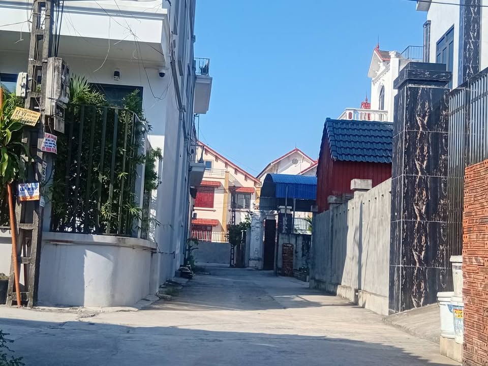 Đất nền tại Song Mai Đoài, Sóc Sơn 43.9m² - Đường rộng ô tô vào tận nơi!