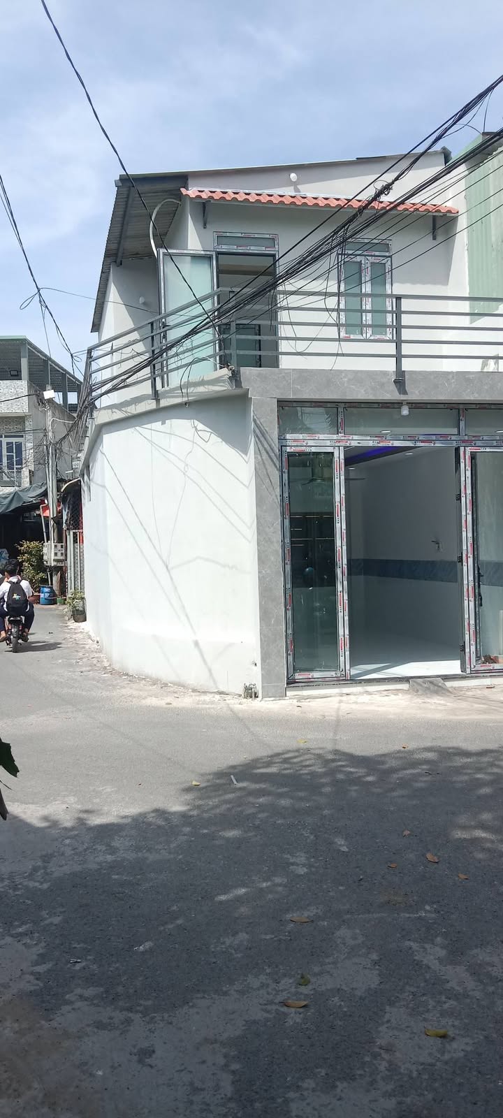 Nhà phố Dĩ An Bình Dương 54m² giá 1.65 tỷ - Ô tô vào tận nhà!