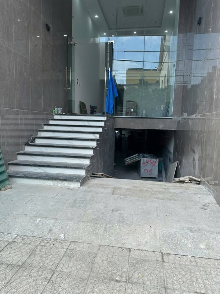 Cho thuê mặt bằng 40m² tại Mỹ An, Ngũ Hành Sơn - Kinh doanh thuận lợi!