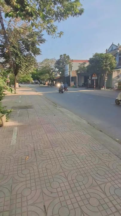 Bán đất tặng nhà tại Nho Quan, Ninh Bình 105m² - Nhà mới, vào ở ngay!