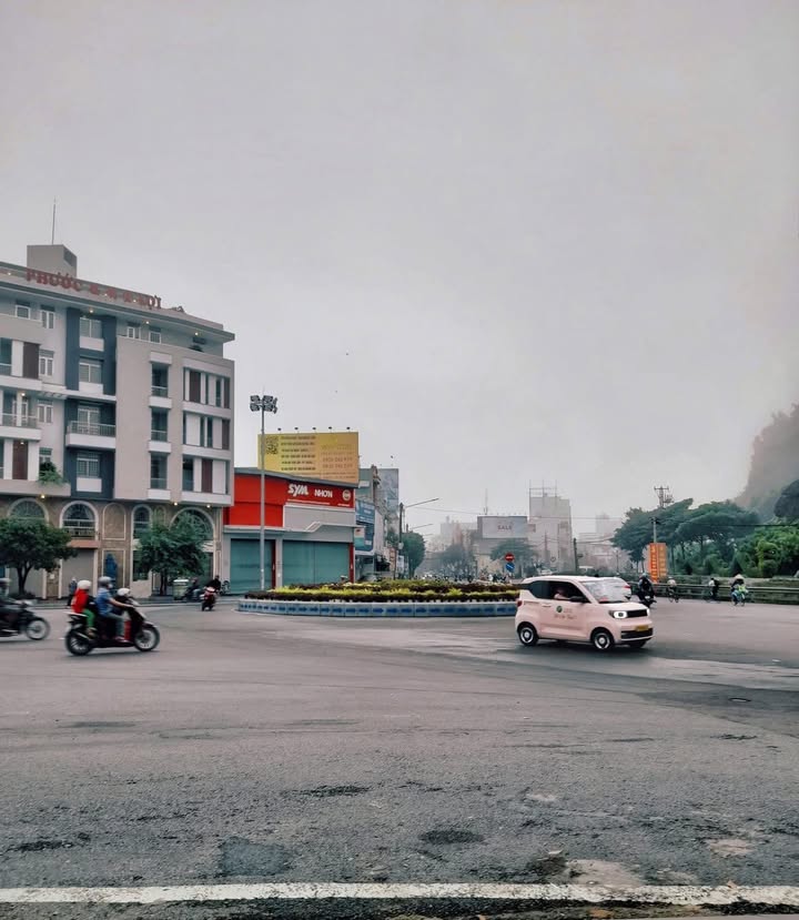 Nhà cho thuê nguyên căn Lê Thanh Nghị 70m² giá 15 triệu - Full nội thất tiện nghi!