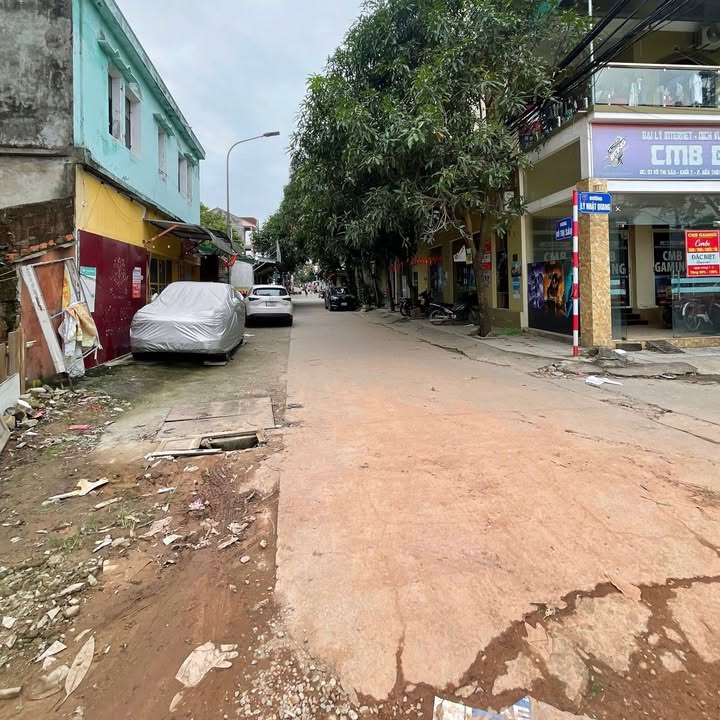 Nhà 3 tầng lô góc 2 mặt tiền tại Võ Thị Sáu, 118.8m² giá 11.2 tỷ - Cơ hội đầu tư tuyệt vời!