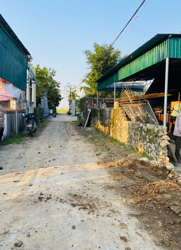 Đất nền xóm 3 Diễn Quảng 208m² giá 1 tỷ - Đường rộng ô tô vào tận nơi!