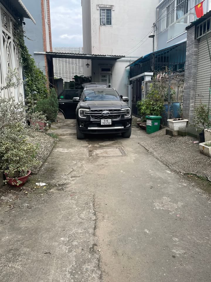 Nhà bán đường xe con đậu trước nhà - Phú Hữu, Q9 - 56m² giá 3,6 tỷ - Sổ đỏ chính chủ!