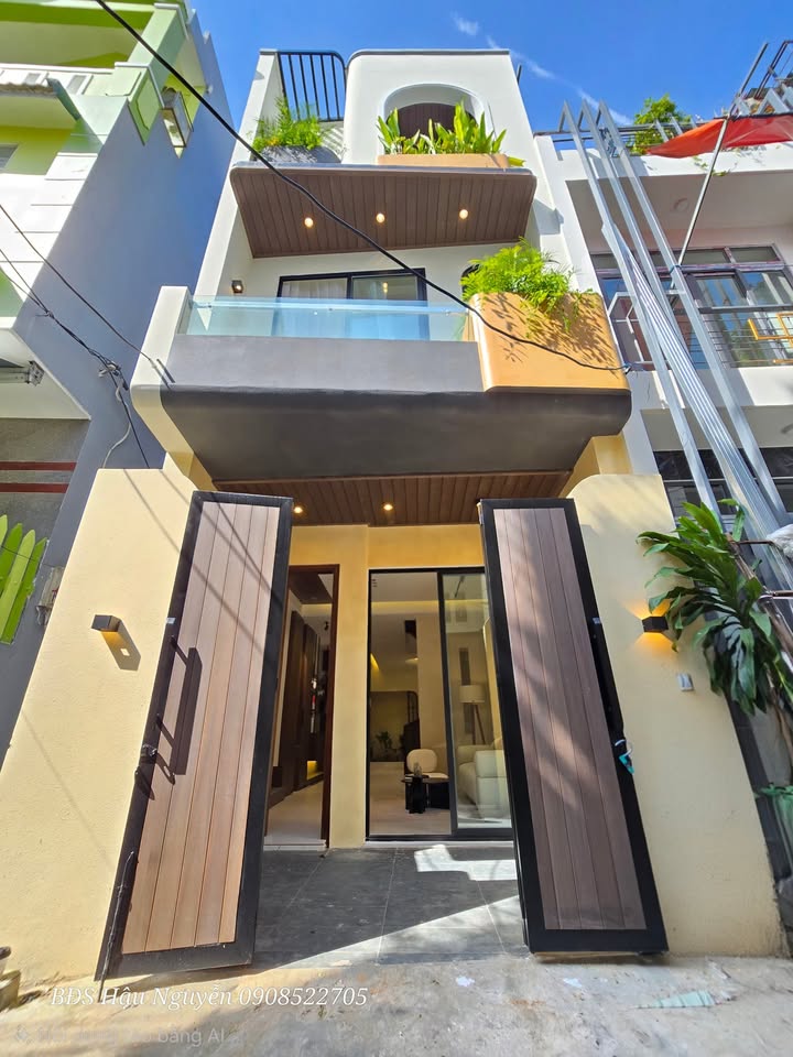 Nhà đẹp K600 Trần Cao Vân, Đà Nẵng 60m² giá 6 tỷ - Cách biển chỉ 80m!