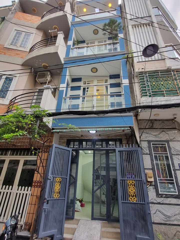 Nhà cho thuê 4 tầng đường Hàn Hải Nguyên, Q.11, 43m² giá 17 triệu - Thích hợp làm văn phòng, kinh doanh!