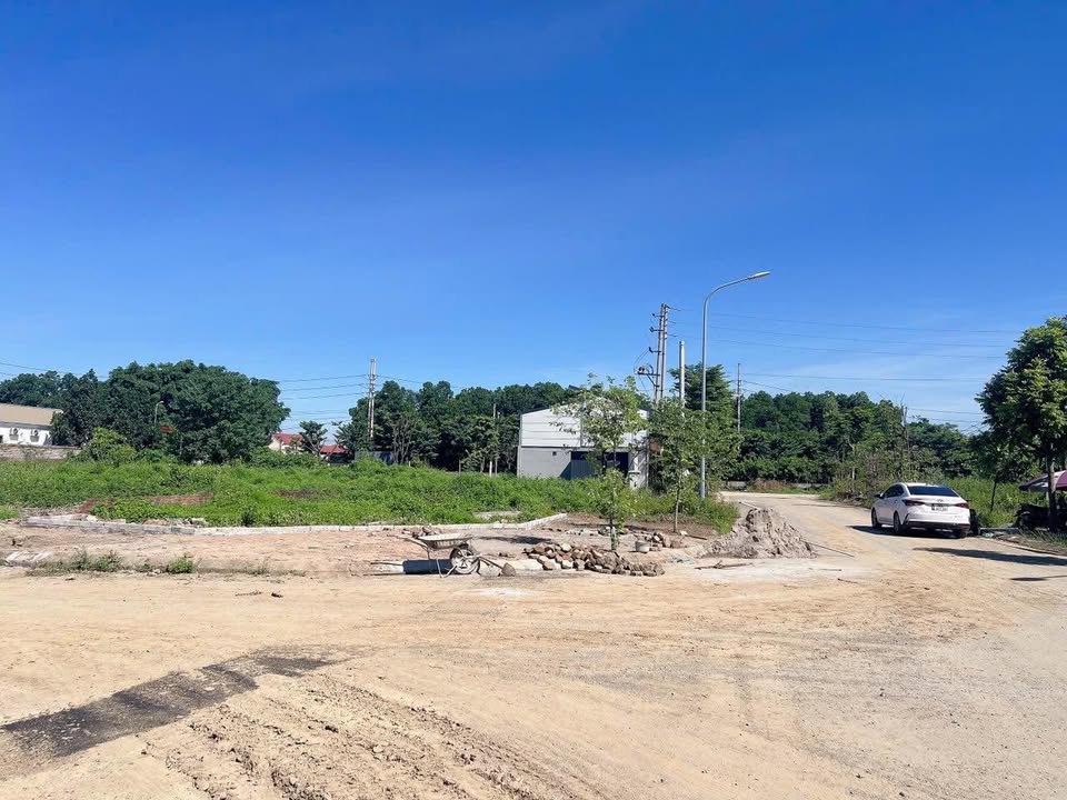 Đất nền góc 77m² đường 420, Bình Yên, Thạch Thất - Cơ hội đầu tư sinh lời!