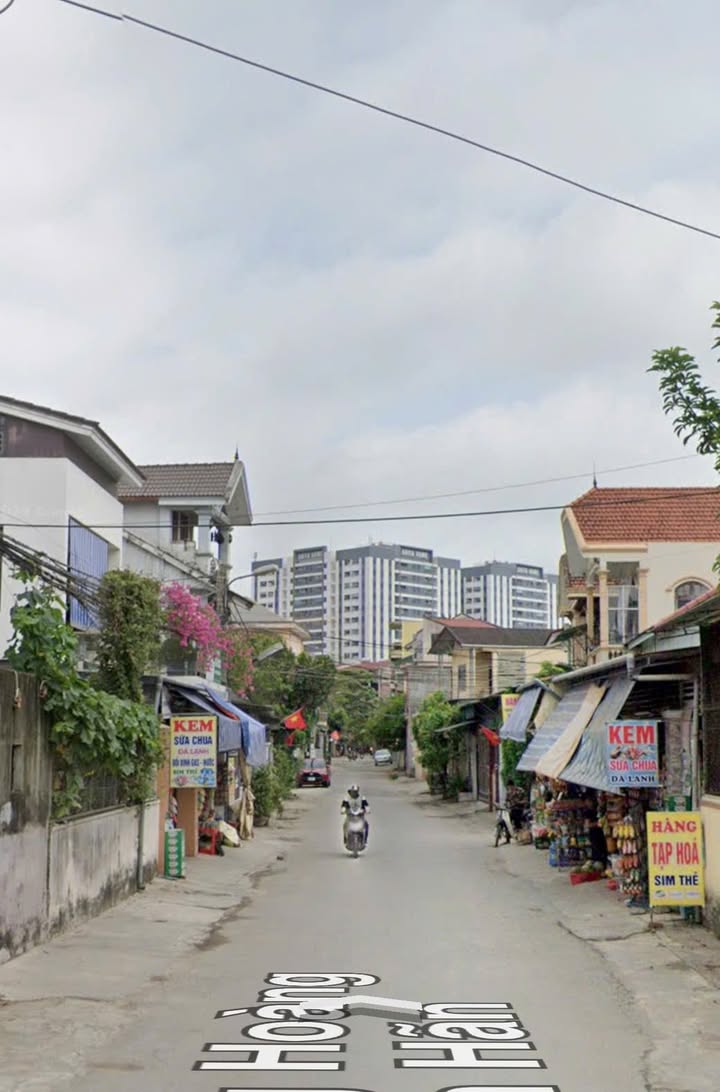 Lô góc 2 mặt tiền đường Lê Lợi 70m² giá 4 tỷ - Kinh doanh thuận lợi!