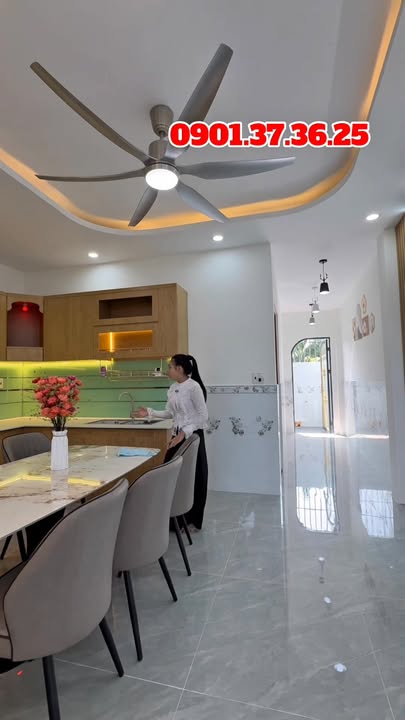 Nhà phố Phước Lợi, Bến Lức 100m² giá 2.15 tỷ - Thiết kế hiện đại, Sổ hồng riêng!