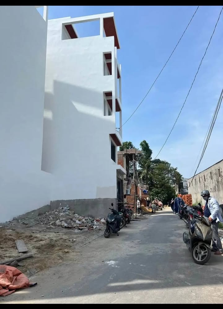 Đất nền góc 2 mặt tiền Thạnh Xuân 24, Q12 - 97m² chỉ 4.4 tỷ, đầu tư sinh lời!