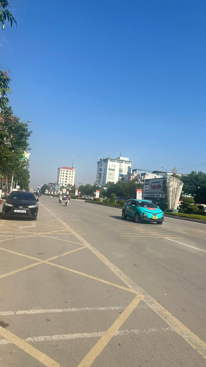 Đất nền trung tâm Bắc Giang 98m² giá 4 tỷ - Sổ hồng chính chủ, đầu tư sinh lời!