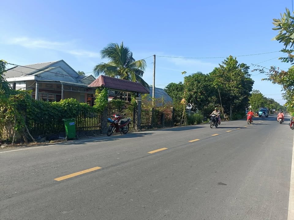 Đất thổ cư 560m² xã Óc Eo giá 200 triệu - Nhà mái thái tặng kèm!