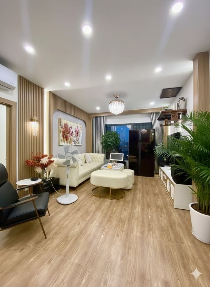 Căn hộ Samsora Premier 105 Hà Đông 85m² giá 7.5 tỷ - An cư lý tưởng với đầy đủ tiện ích!