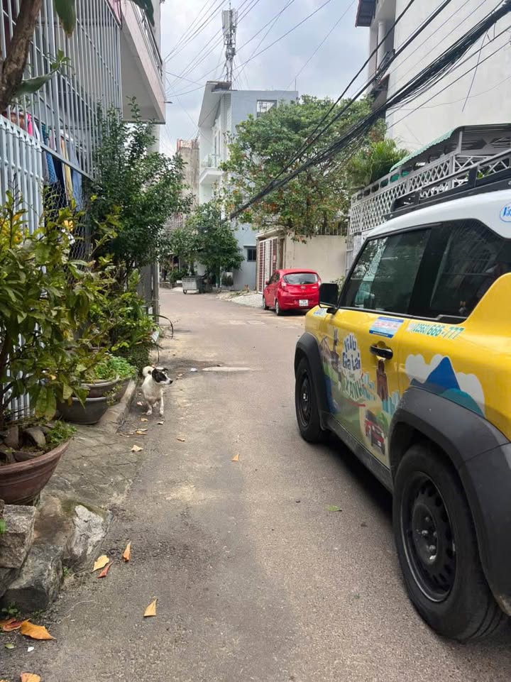 Nhà hẻm taxi rộng Tây Sơn, Quy Nhơn 53m² giá 3 tỷ - Gần biển, tiện ích đầy đủ!