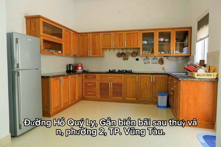 Biệt thự 1 Trệt 2 Lầu Đường Hồ Quý Ly Vũng Tàu 260m² giá 26.7 tỷ - Đường thông thẳng ra biển