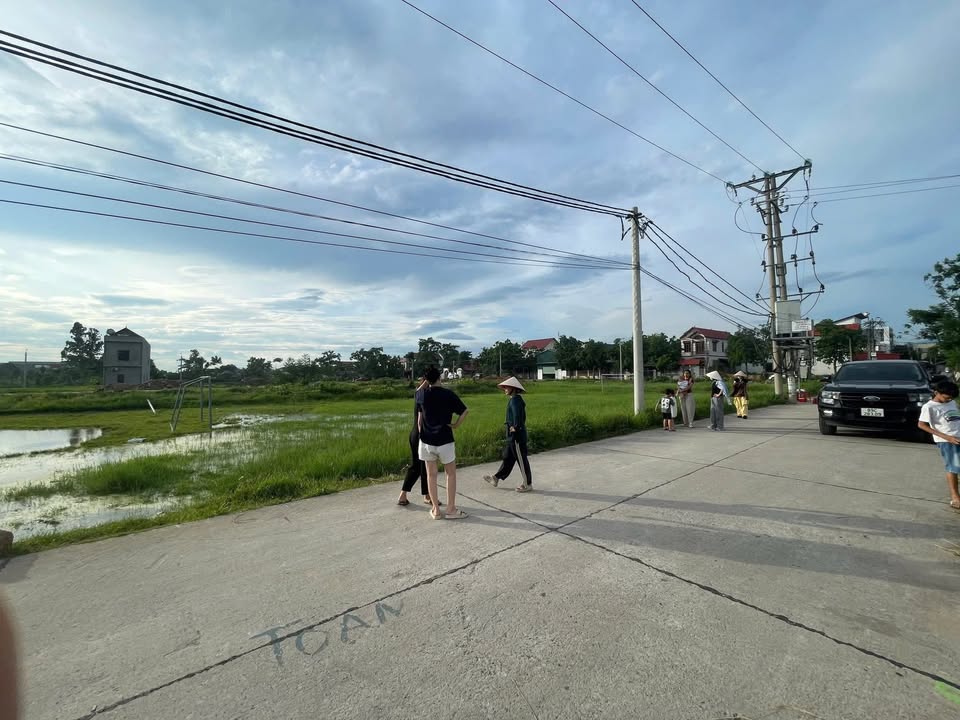 Đất nền Yên Bình Vĩnh Tường 120m² giá 1x triệu/m² - Đầu tư sinh lời ngay!