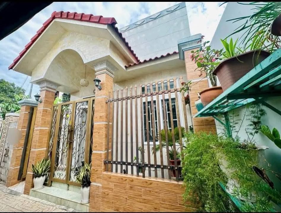 Nhà cấp 4 Phú Trinh Phan Thiết 100m² giá 2 tỷ - Nhà mới đẹp, dọn vào ở ngay!