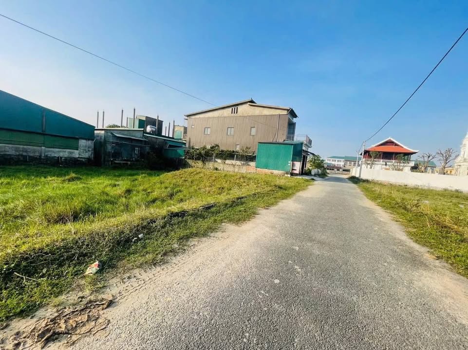 Đất nền Trần Phú, TP Hà Tĩnh 100m² giá chỉ 1.3 tỷ - Hạ tầng quy hoạch đẹp!