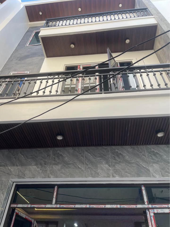 Nhà 3 Tầng Tổ Văn Cú Hải Phòng 50m² giá 3.05 tỷ - Thiết kế hiện đại, đầy đủ tiện nghi!