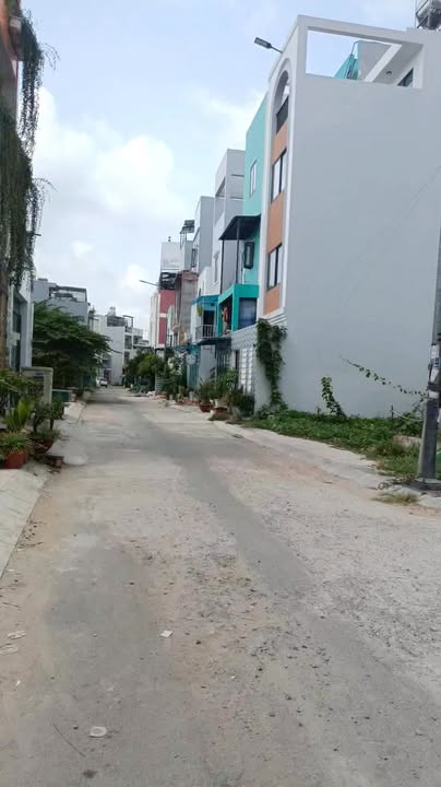 Đất nền chính chủ đường Hồ Văn Long, Tân Tạo 60m² giá 3.5 tỷ - Sổ đỏ sang tên ngay!