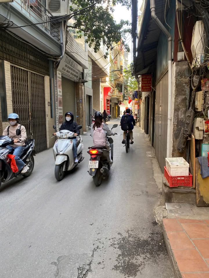 Căn hộ 1 phòng ngủ 45m² tại Khương Trung giá chỉ 4.8 triệu - Vào ở ngay!