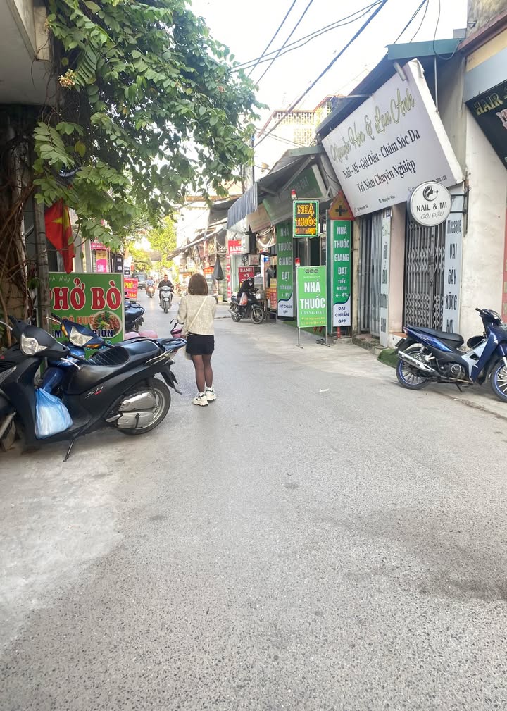 Bán đất tặng nhà mặt phố Nguyên Xá 44m² giá 8.9 tỷ - Đầu tư sinh lời cao!