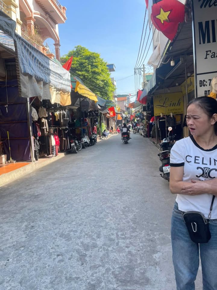 Bán đất mặt phố Vạn Điểm, Thường Tín 127m² - Sổ đỏ chính chủ, kinh doanh đỉnh cao!