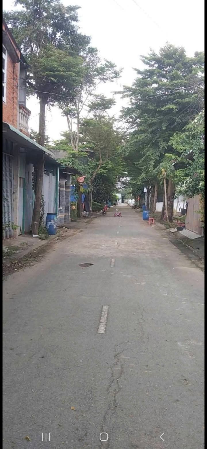 Nhà trọ 5 phòng An Tây 100m² giá 1.4 tỷ - Cơ hội đầu tư sinh lời!