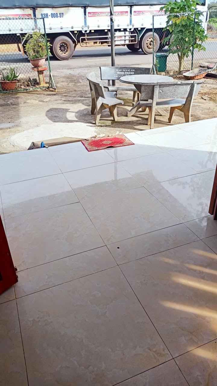 Nhà mái thái 17m² mặt tiền 17m tại xã Phú Trung, huyện Phú Riềng - Thoáng mát, giá thỏa thuận!